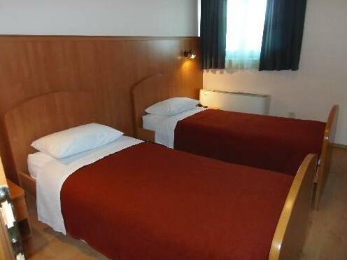 Motel Interpetrol - Photo5