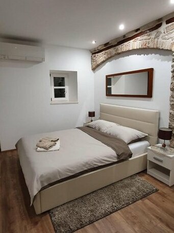 Sebenico luxury rooms - Photo2