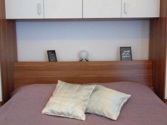 Guest House Jelsa - Photo5