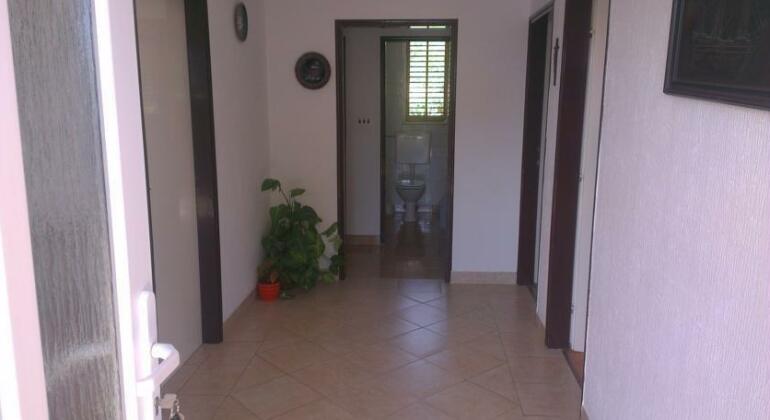 Apartment Fena - Photo2