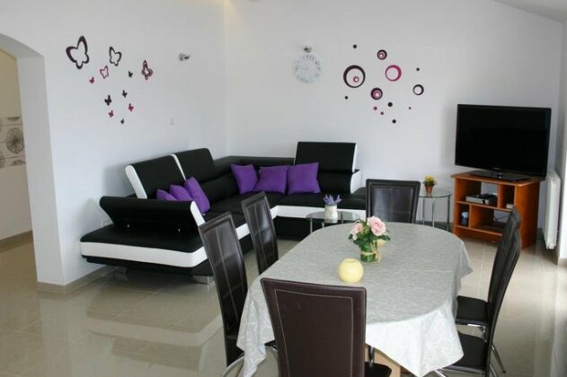 Apartments Villa Rossa - Photo2