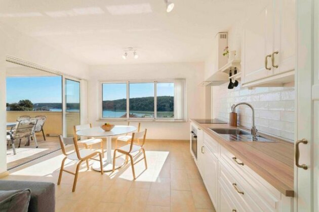 Sunset House Kampor - Photo2