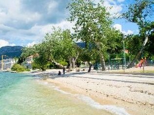Apartments Predrag Kastel Luksic - Photo4