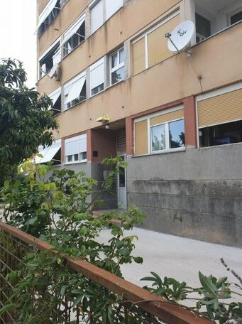 Apartment LANA Kastel Stari - Photo3