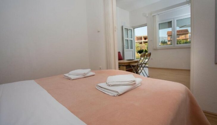 Beach Studio Apartment Ivana - Photo3