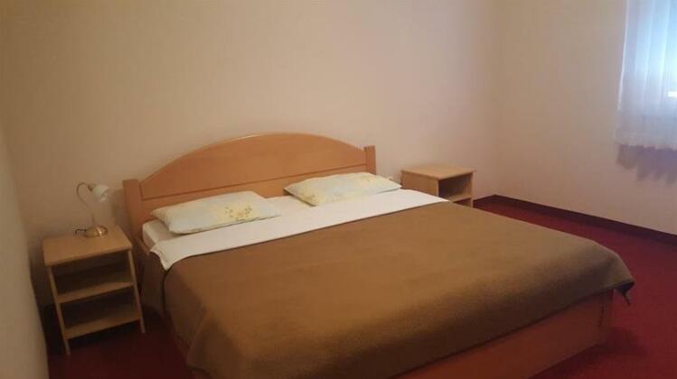 Hotel Ivan Knin - Photo4