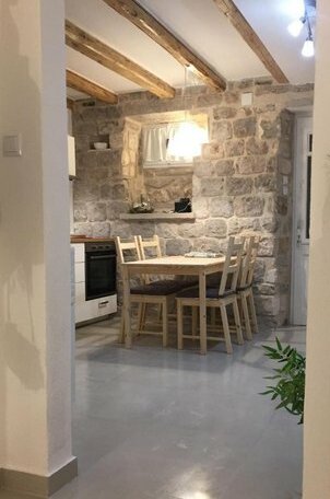 Apartment Beti Komiza - Photo2