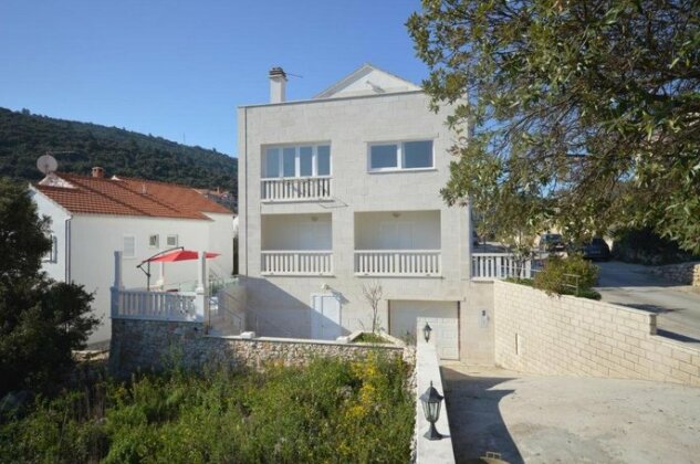 Rezidence Castello Apartments - Photo2
