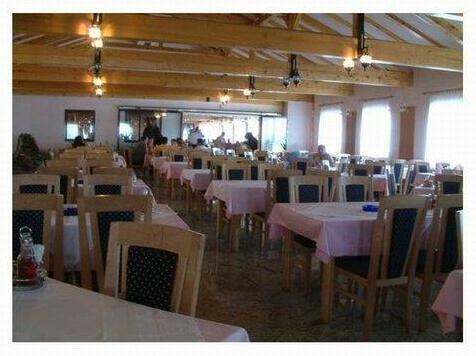 Hotel Macola - Photo4