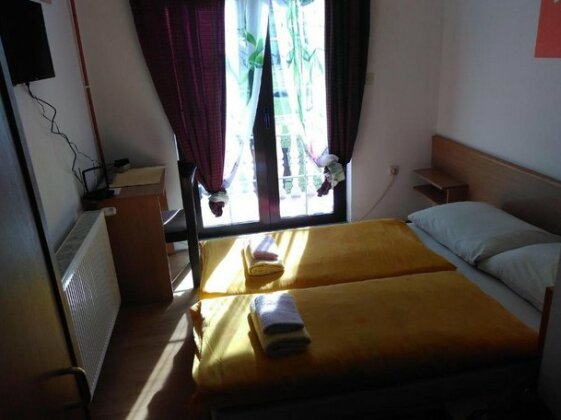 Bed and Breakfast Konoba Jure - Photo3