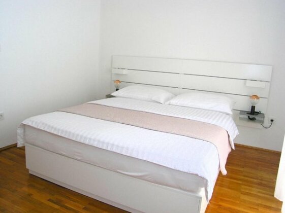 Apartments Ines Krk - Photo5