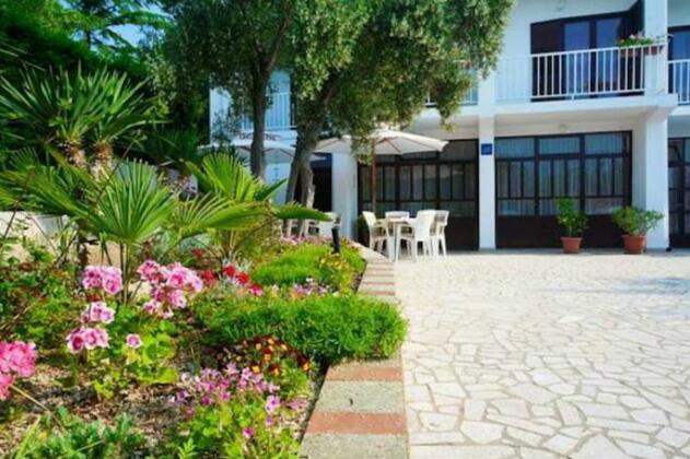 Rooms Amfora - Photo5