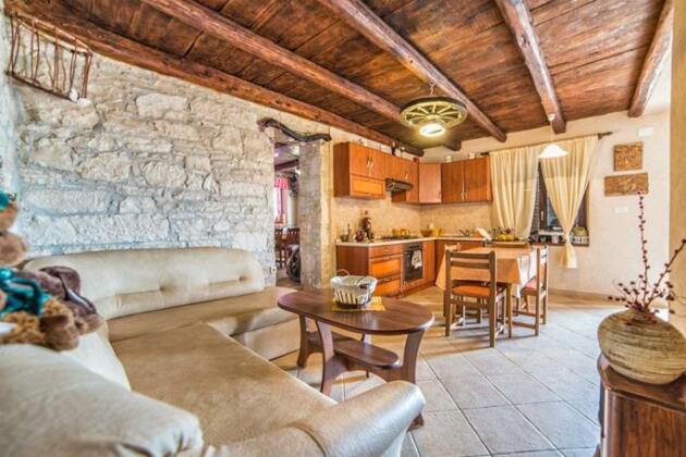 Holiday House Eleonora - Photo4