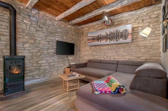 Rustic Istrian house Varesco - Photo2