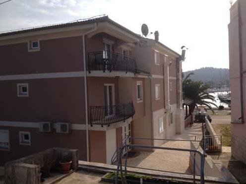 Apartments Villa Nincevic - Photo2