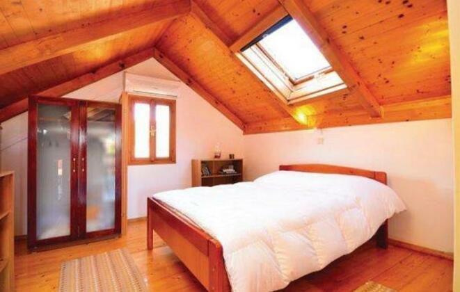 Holiday Home Kamena Kuca - Photo5