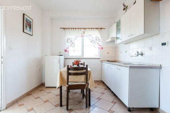 Homestay in Kukljica near Zdrelac Bridge - Photo5