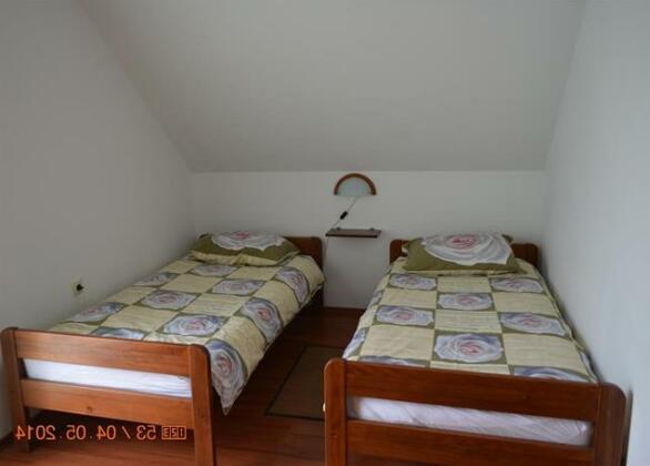 Holiday Home Coprnicka Hisa - Photo5