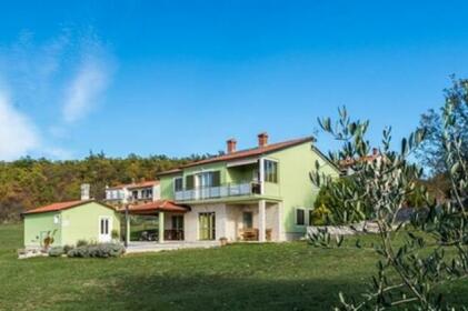 Tina Apartments Labin