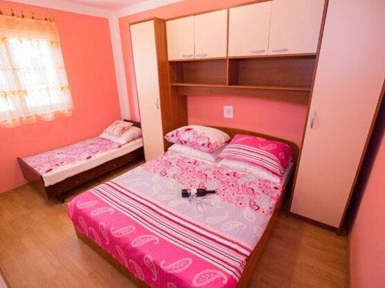 Apartments Lopar 4360 - Photo3