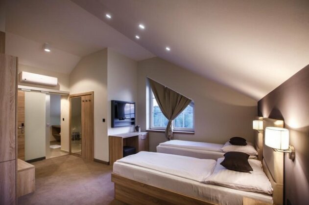 Luxury Suites Bellevue - Photo2