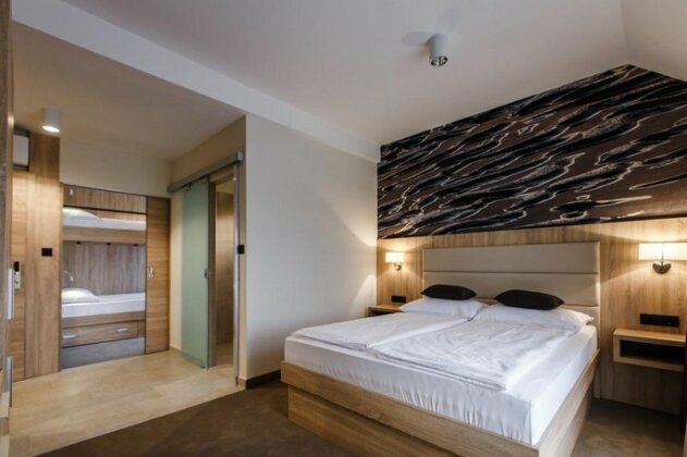 Luxury Suites Bellevue - Photo5