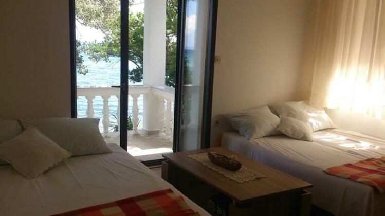 Rab House - Photo3