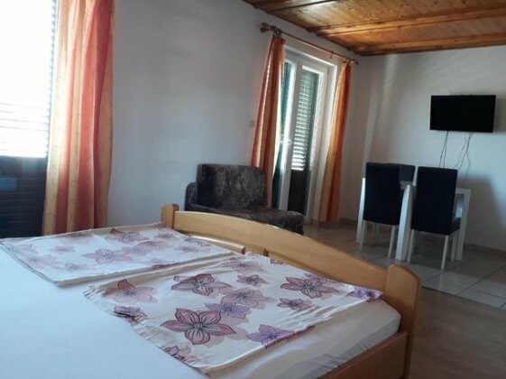 San Lorenzo - Photo2
