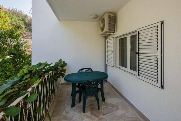 Seaview apartments Lozisca - Photo3
