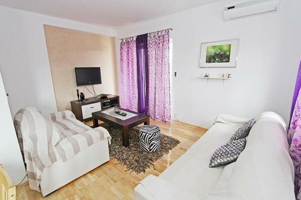 Apartments & Rooms Caleta - Photo3