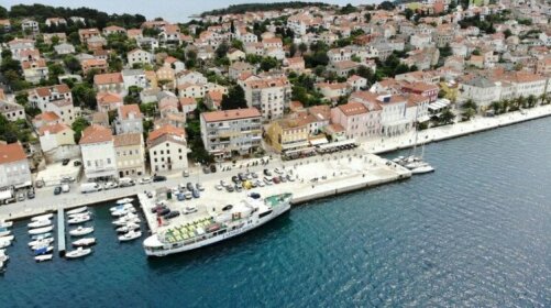 Apartment Laura Mali Losinj Losinj