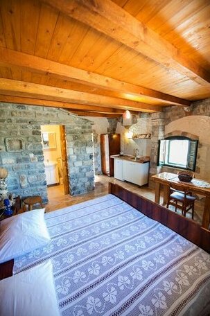 Trogir Hinterland Holiday Home - Photo3
