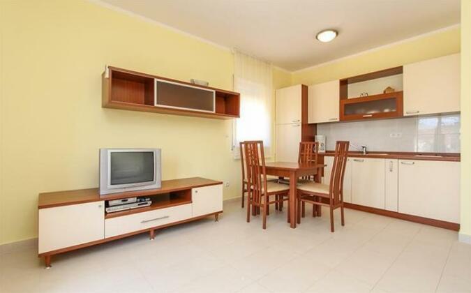 Apartment Andrei - Photo4