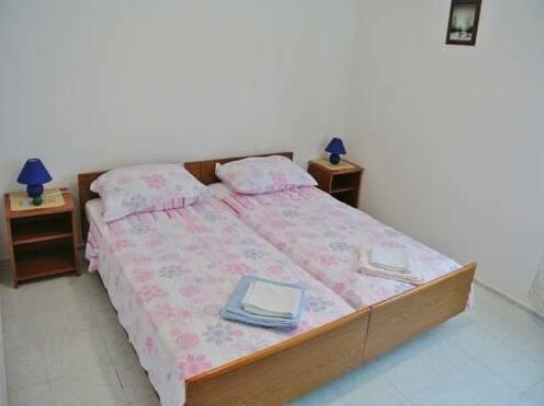 Apartment Lazaric 372 - Photo3