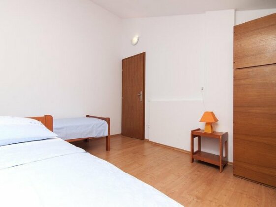 Apartments Levan 153 - Photo5