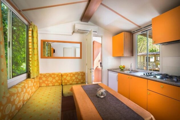 Standard Mobile Home Medveja - Photo2