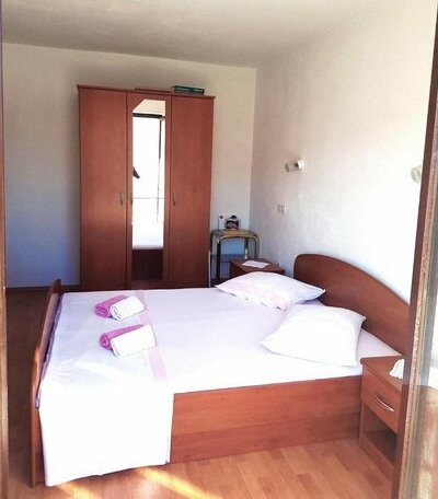 Big Pag apartament close to Zrce beach Metajna - Photo3