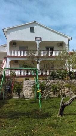 Guesthouse BILI - Photo2