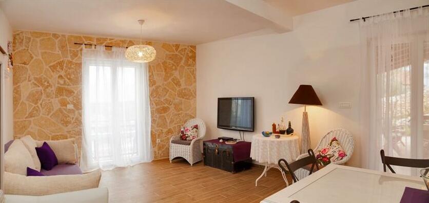Helena Milna Brac Island Villa - Photo4