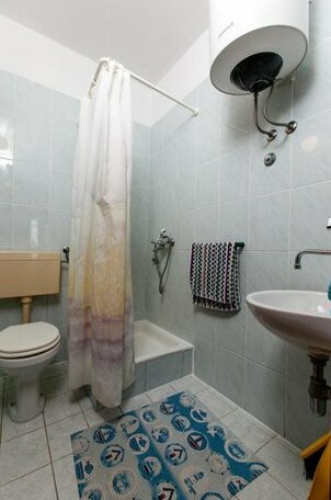 Apartments Blazenka 3546 - Photo3