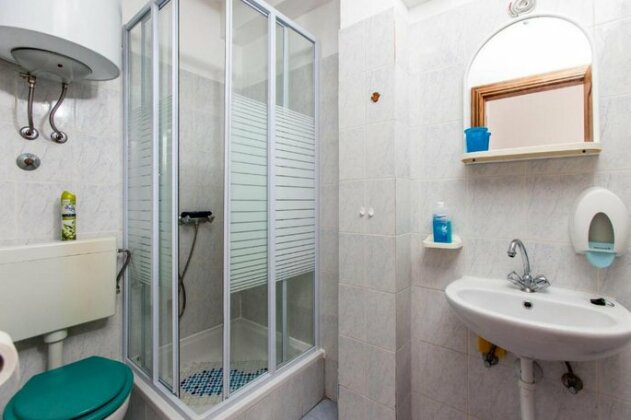 Apartments Blazenka 3546 - Photo4