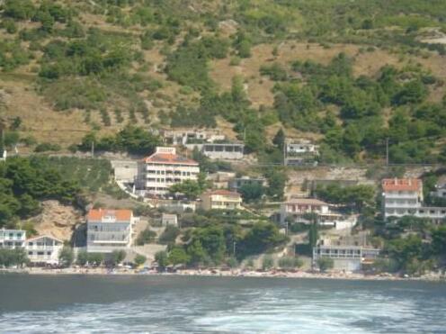 Apartments Larus-m - Photo2