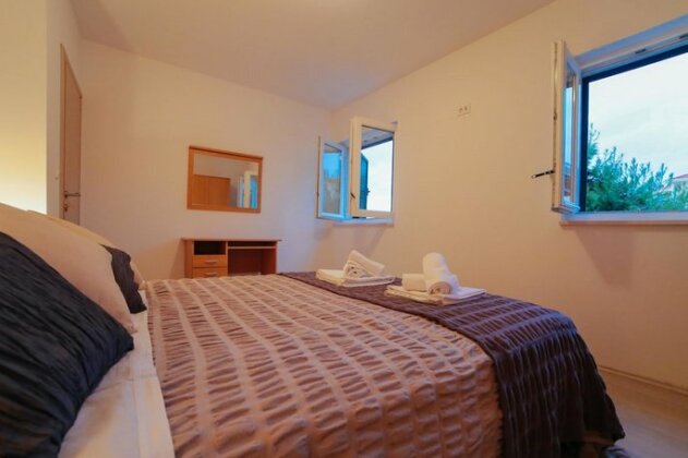 Apartments Villa Carica - Photo4