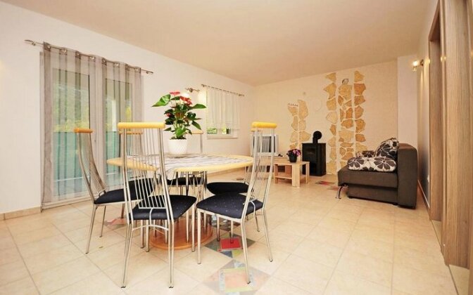 Holiday Home Maka - Photo5