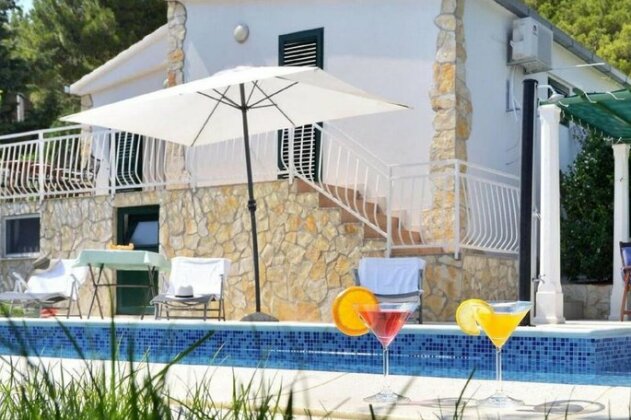Villa Vera Omis - Photo2