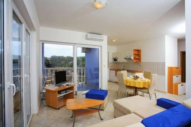 Aparthotel Marina Gromela - Photo2
