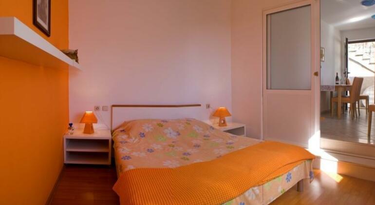 Apartments La Perla - Photo4