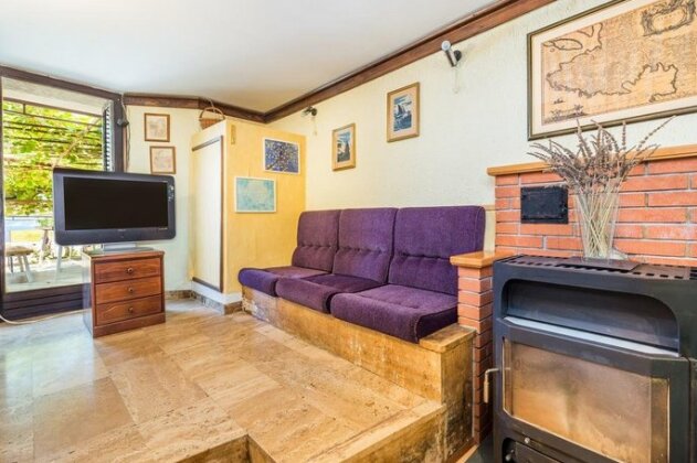 House Obrs - Photo3
