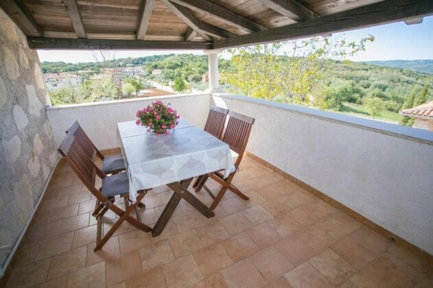 Unique Villa Bosket with Pool and Jacuzzi surrounded by Nature - Photo3
