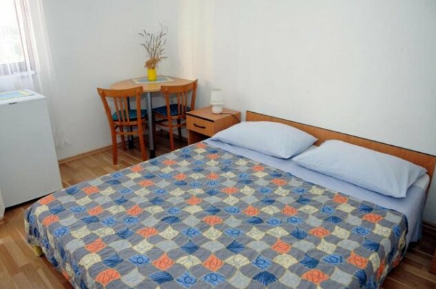Apartments and rooms DJ - Photo3